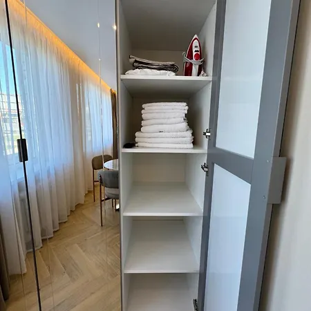 Baltic Avenue Apartment *